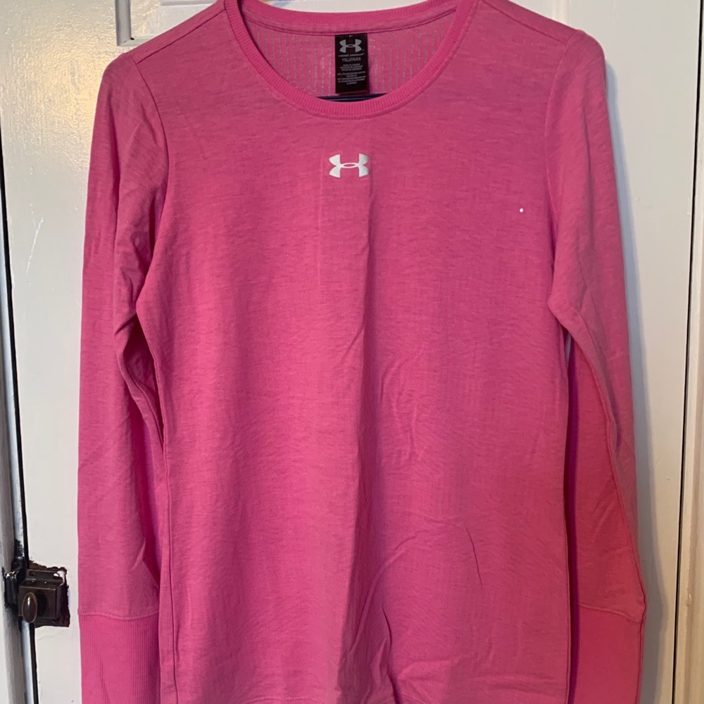 UA long sleeve tee